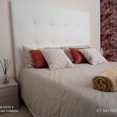Margherita Apartments Naples Luaran gambar